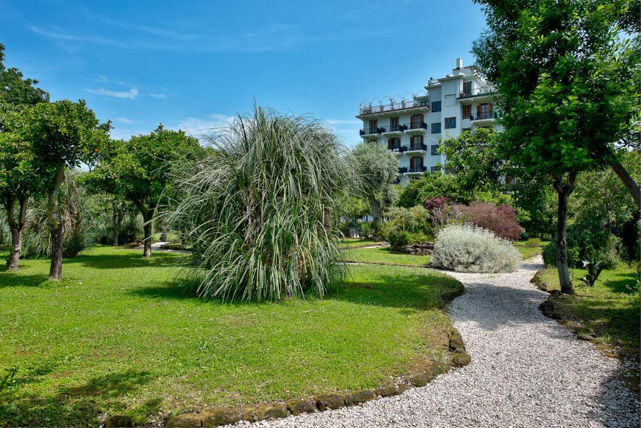 Majestic Palace Hotel Sant'Agnello Exterior foto